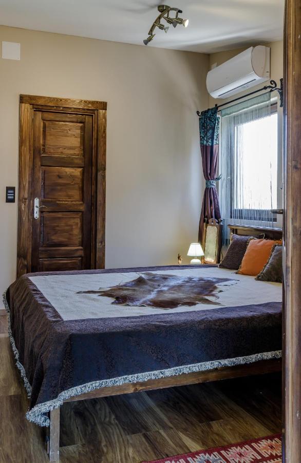 Rezeda Resort Apartman Szigetmonostor Exteriör bild