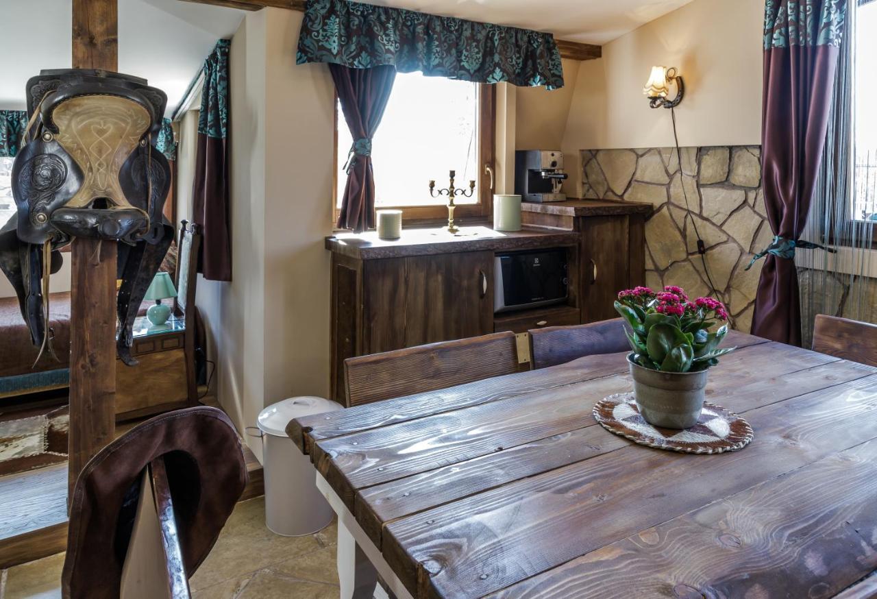 Rezeda Resort Apartman Szigetmonostor Exteriör bild